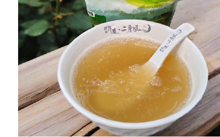 春日出游，保溫杯里面放什么最好，二月風(fēng)有機(jī)野生葛根粉陪你潤(rùn)養(yǎng)全程